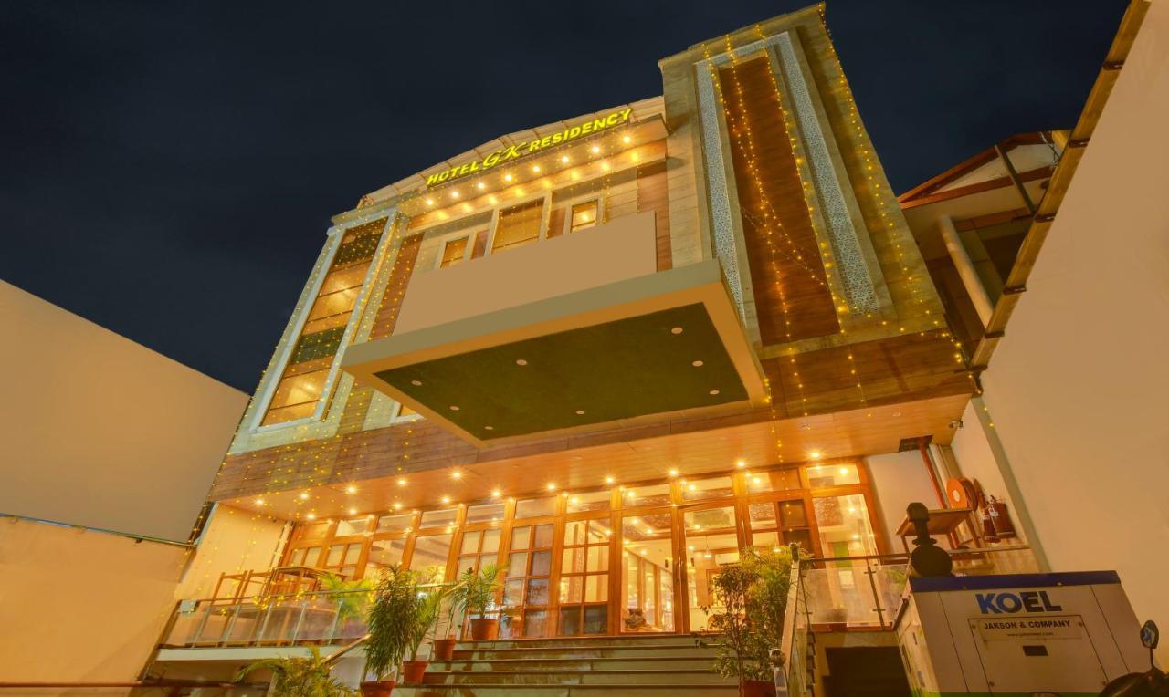 Отель Treebo G K Residency Near Dehradun Railway Station Экстерьер фото